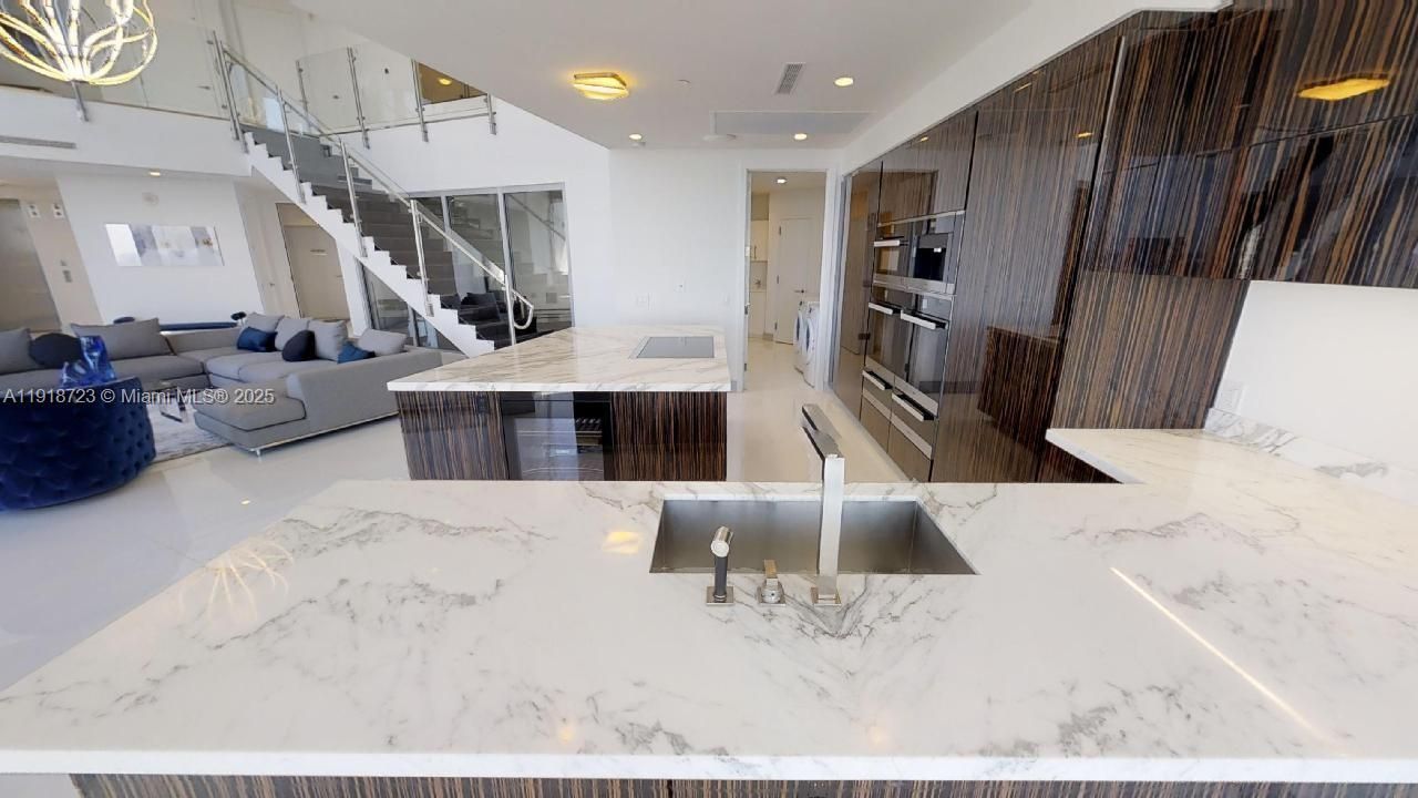 18555 Collins Ave, Unit 4804, Sunny Isles Beach, FL 33160 Photo
