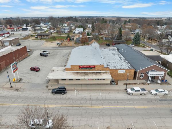 128 W Mission Street, Strawberry Point, IA 52076