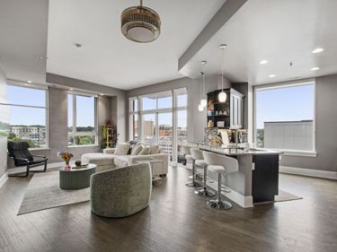 400 W North Street, Unit 610, Raleigh, NC 27603