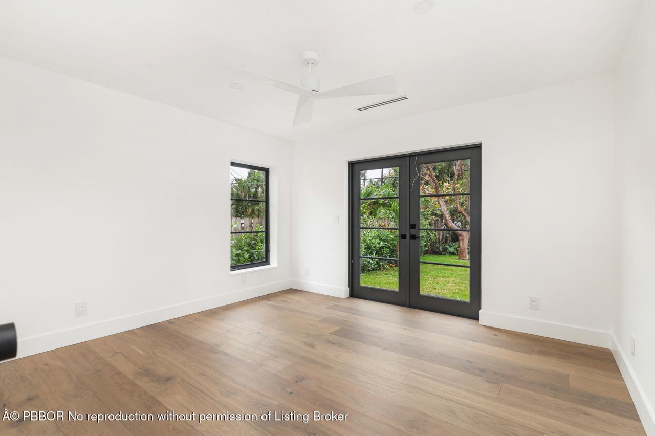 352 Palmetto Street, West Palm Beach, FL 33405 Photo