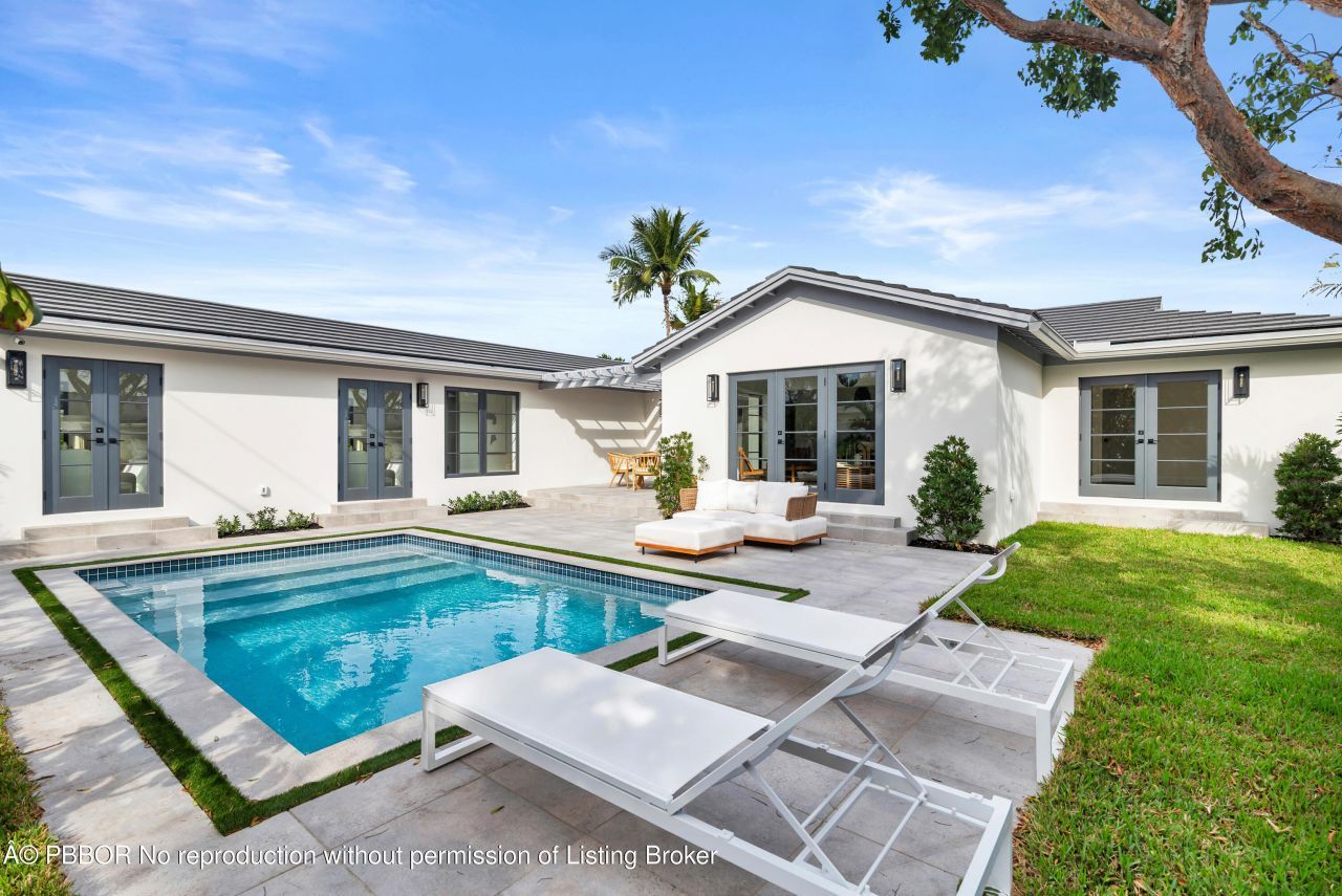 352 Palmetto Street, West Palm Beach, FL 33405 Photo