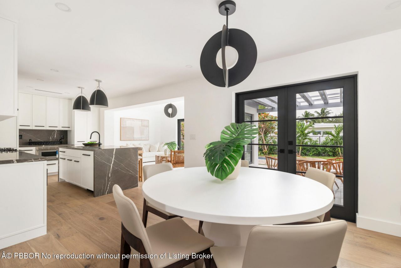 352 Palmetto Street, West Palm Beach, FL 33405 Photo