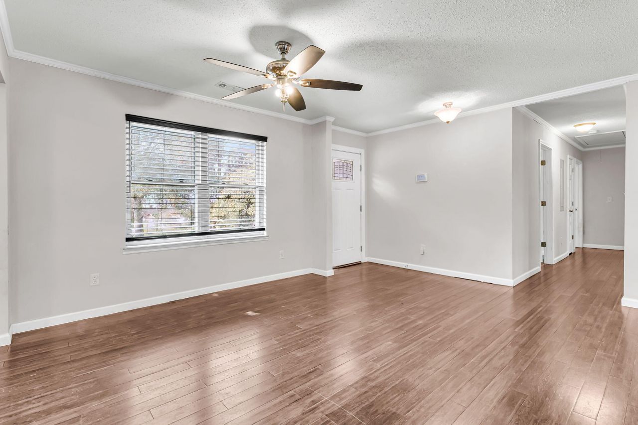 117 Alma Drive Photo 4