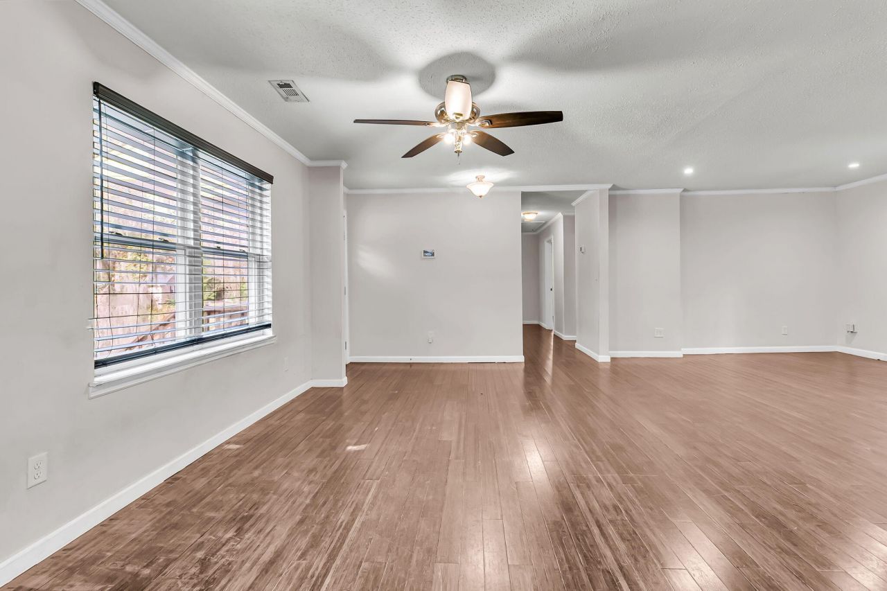 117 Alma Drive Photo 6