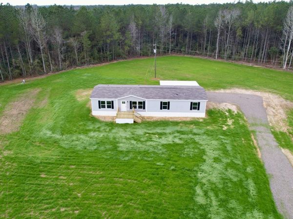 2033 Ceasar Trail, Bogue Chitto, MS 39629