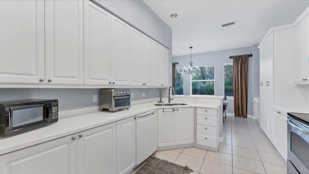 5523 46th Court W, Bradenton, FL 34210 Photo