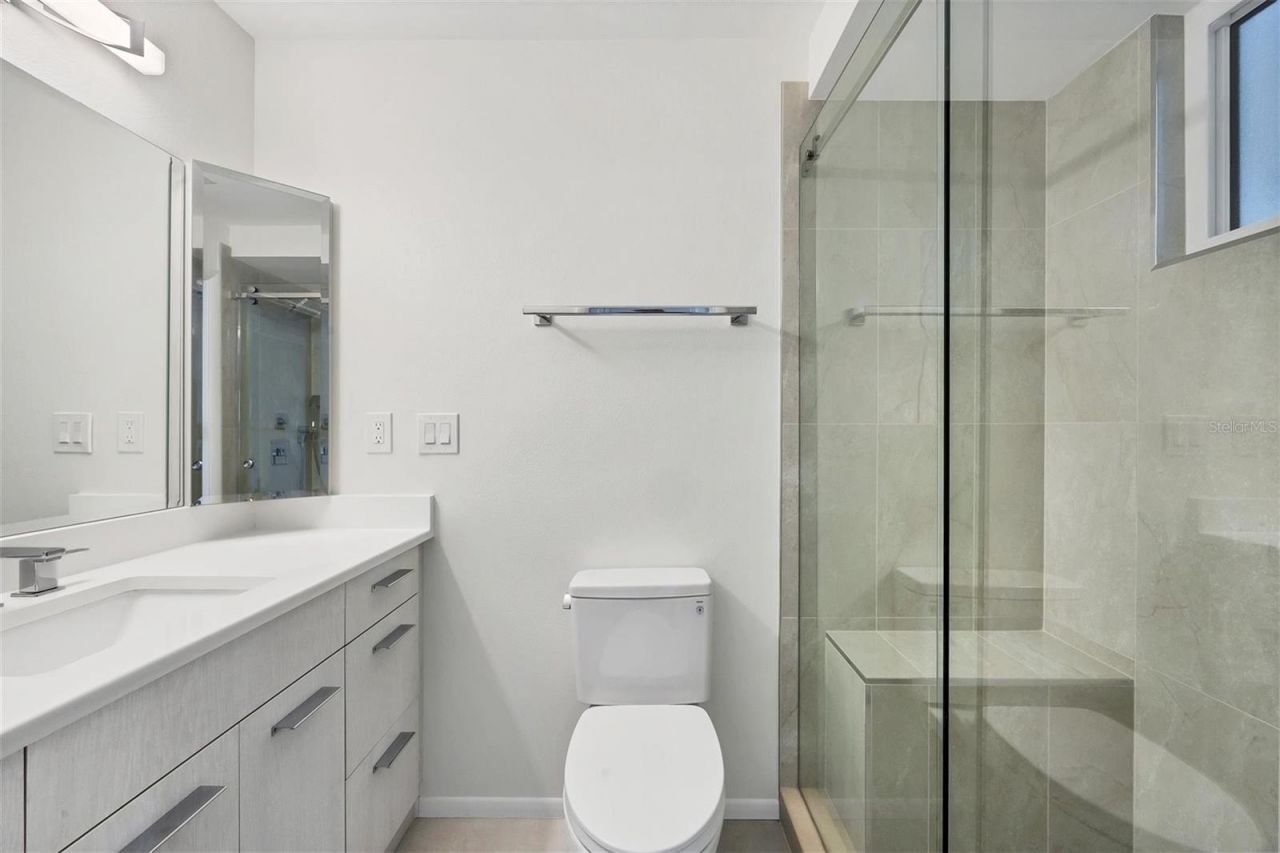 226 Golden Gate Point, Unit 32, Sarasota, FL 34236 Photo