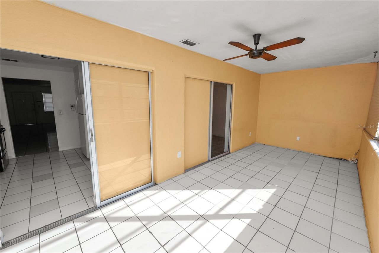 5728 14th Avenue N, Unit 205B, Saint Petersburg, FL 33710 Photo