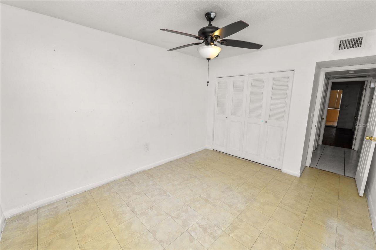 5728 14th Avenue N, Unit 205B, Saint Petersburg, FL 33710 Photo