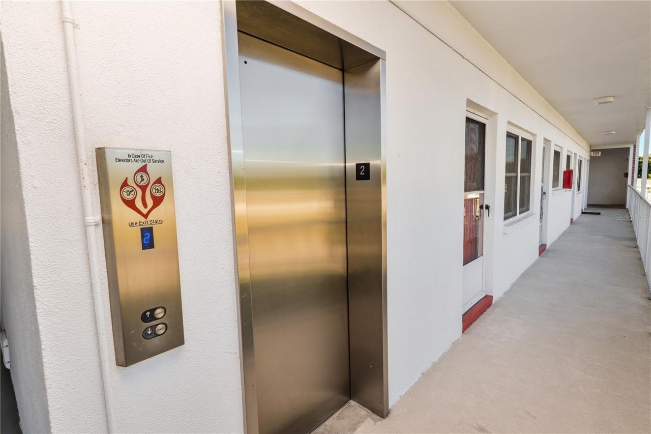 5728 14th Avenue N, Unit 205B, Saint Petersburg, FL 33710 Photo