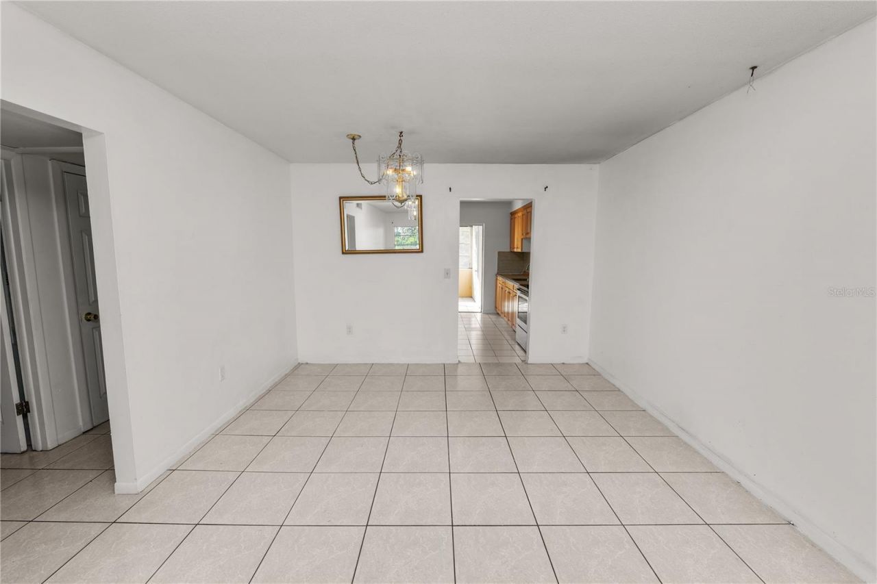 5728 14th Avenue N, Unit 205B, Saint Petersburg, FL 33710 Photo