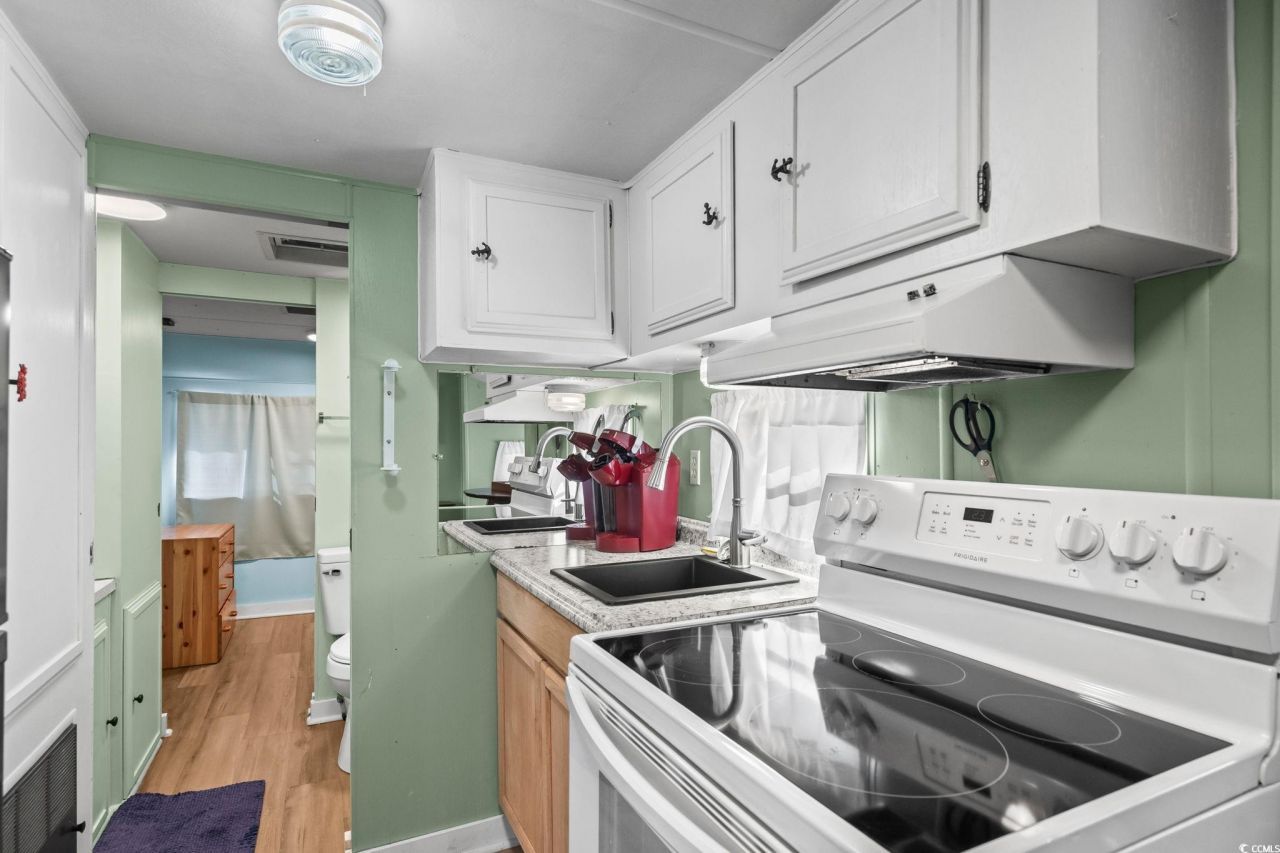 6001-5539 S Kings Highway Photo 11