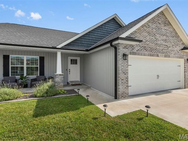 835 Lochinvar Lane, Cape Girardeau, MO 63701