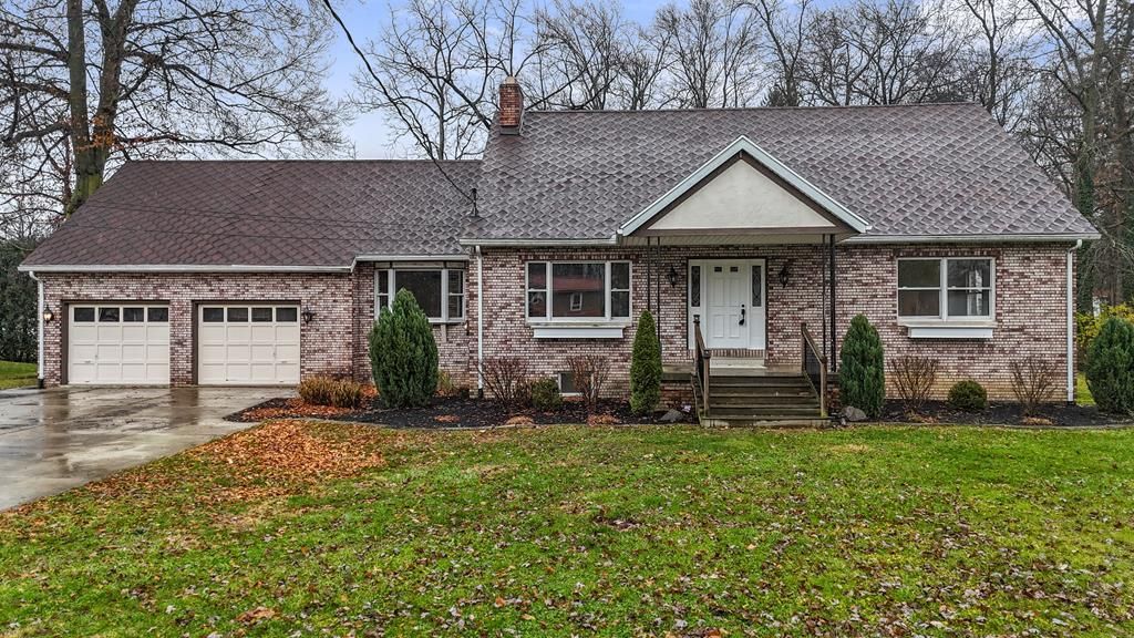 59 Sunset Dr, Shelby, OH 44875 Main Photo