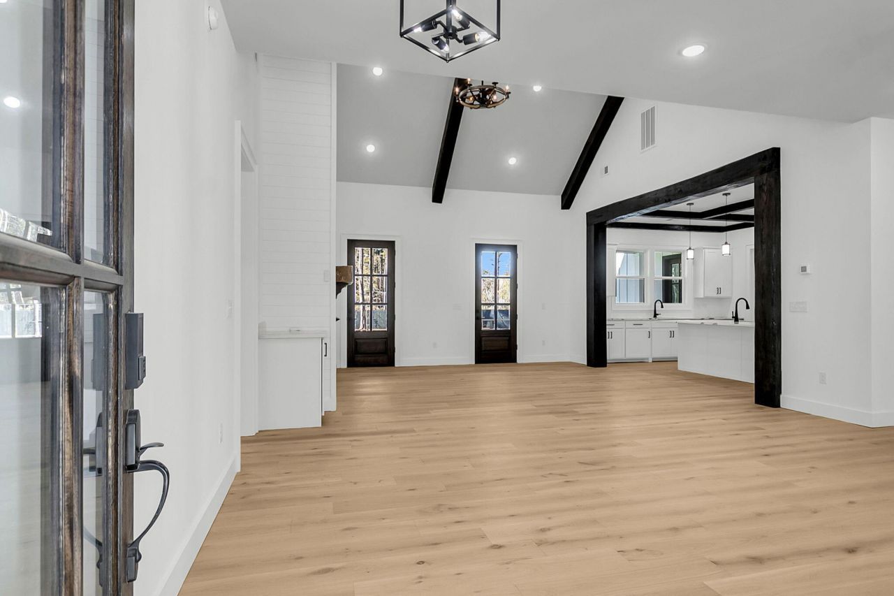 142 Argosy Drive Photo 11