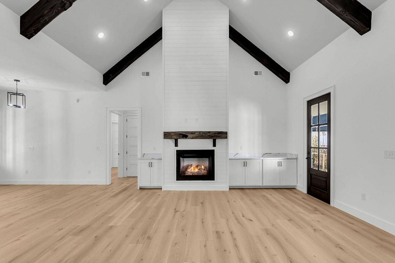 142 Argosy Drive Photo 17