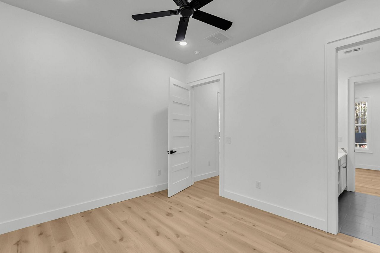 142 Argosy Drive Photo 29