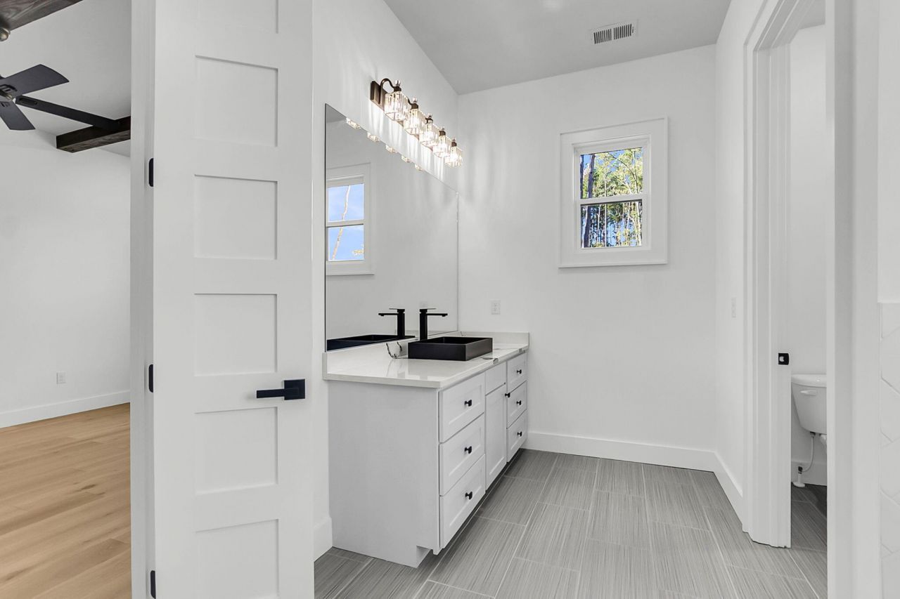 142 Argosy Drive Photo 44