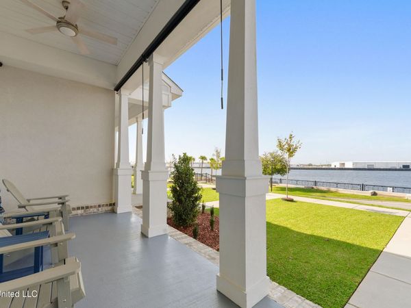3012 Dock Street, Pascagoula, MS 39567
