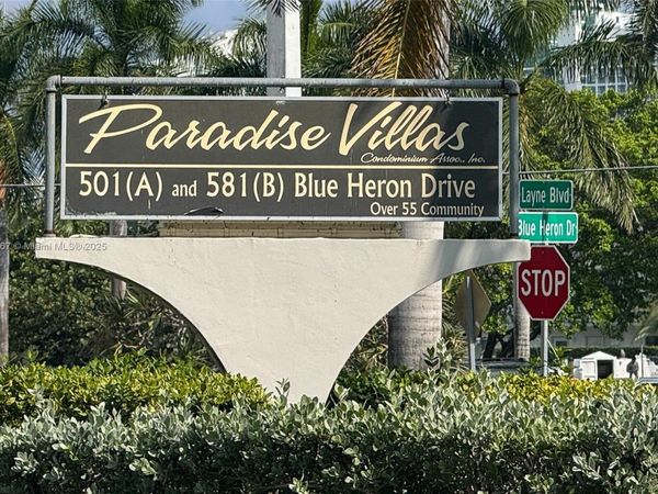 501 Blue Heron Dr, Unit 313-A, Hallandale Beach, FL 33009