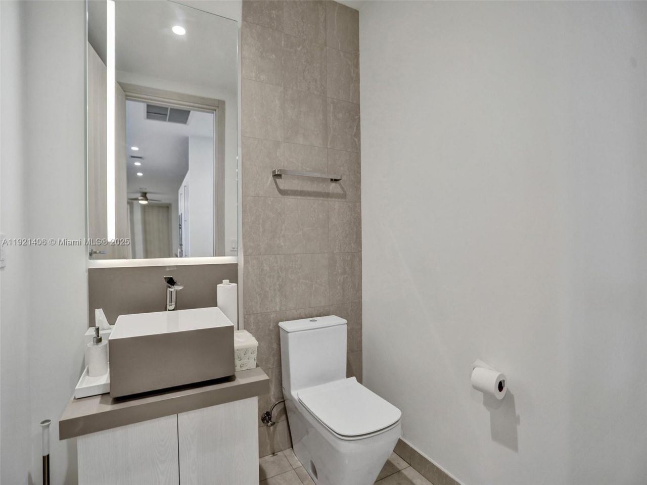 1000 Brickell Plz, Unit PH5103, Miami, FL 33131 Photo