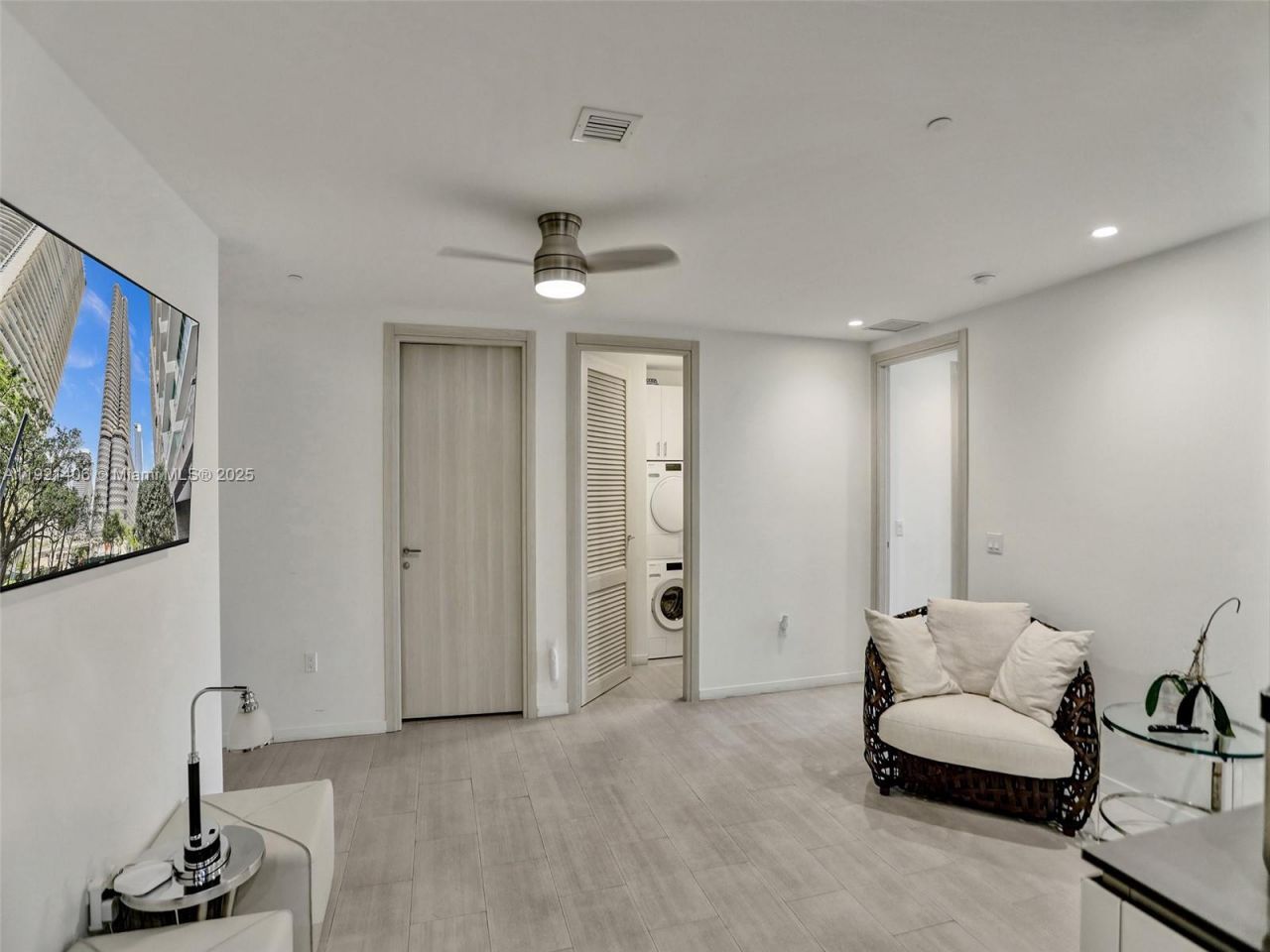 1000 Brickell Plz, Unit PH5103, Miami, FL 33131 Photo