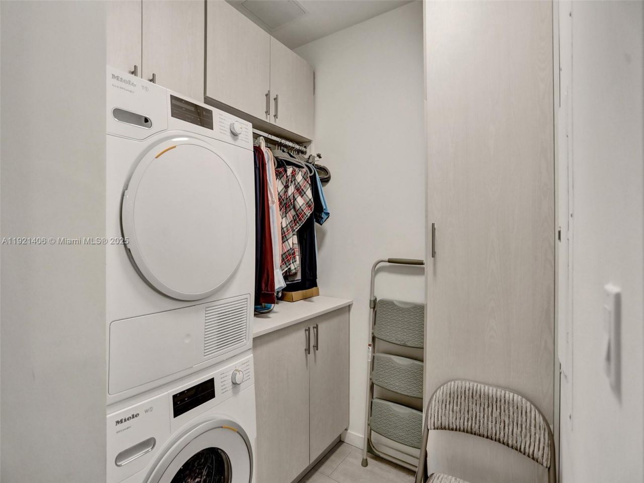 1000 Brickell Plz, Unit PH5103, Miami, FL 33131 Photo