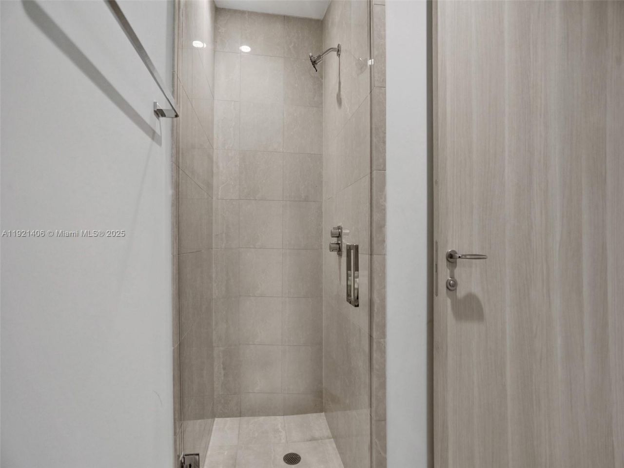 1000 Brickell Plz, Unit PH5103, Miami, FL 33131 Photo