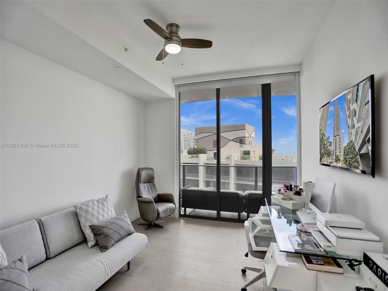 1000 Brickell Plz, Unit PH5103, Miami, FL 33131 Photo