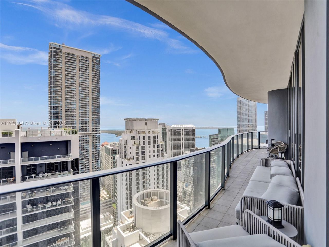 1000 Brickell Plz, Unit PH5103, Miami, FL 33131 Photo