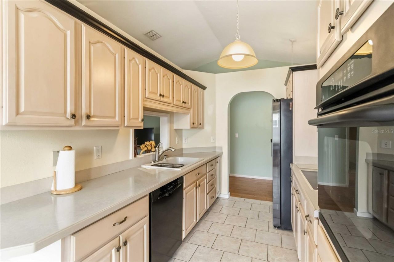 4101 37th Street Court W, Bradenton, FL 34205 Photo