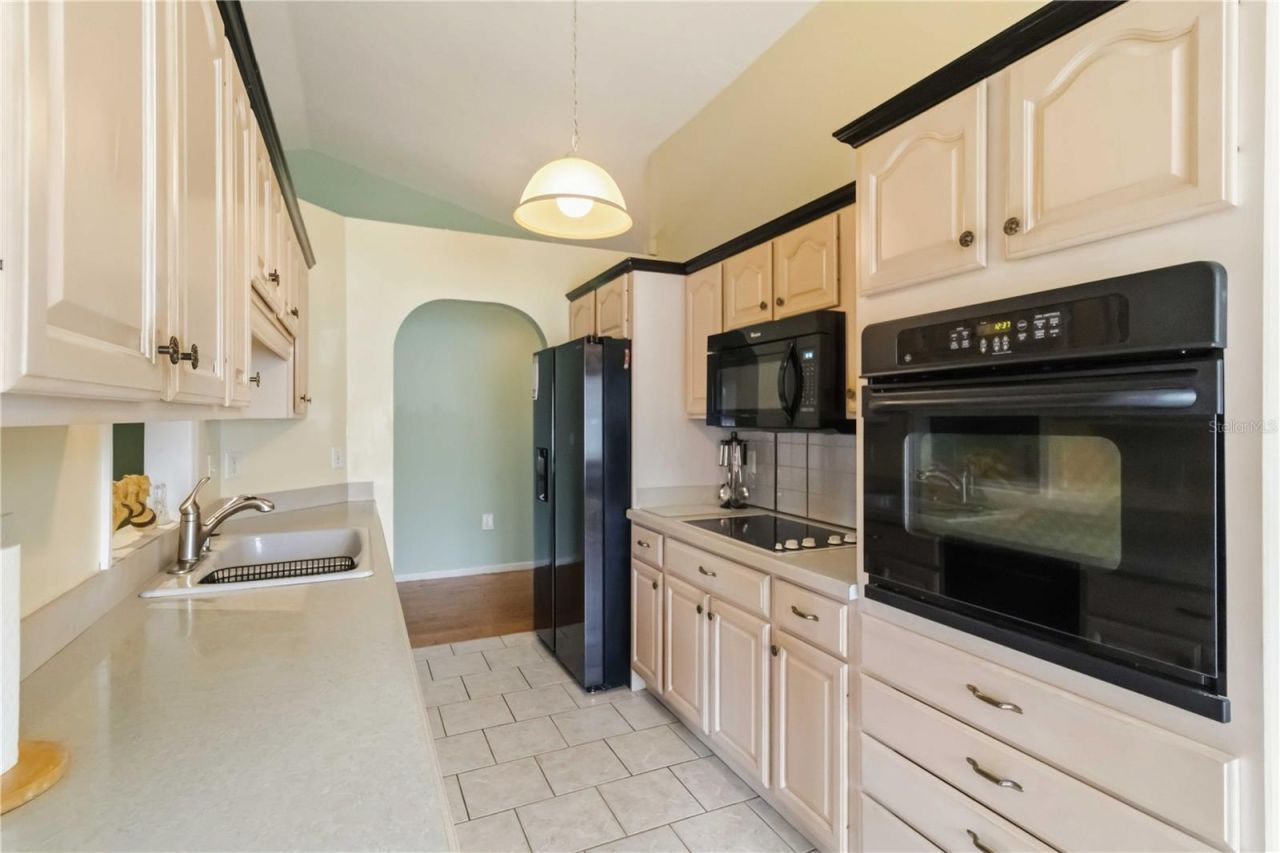 4101 37th Street Court W, Bradenton, FL 34205 Photo