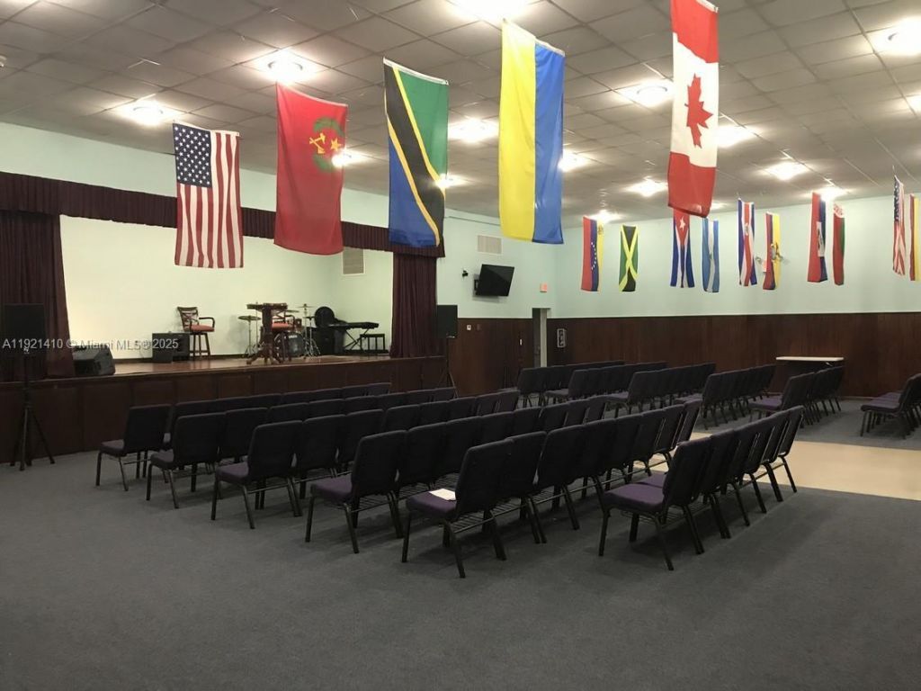 4481 NW 167th St, Miami Gardens, FL 33055 Photo