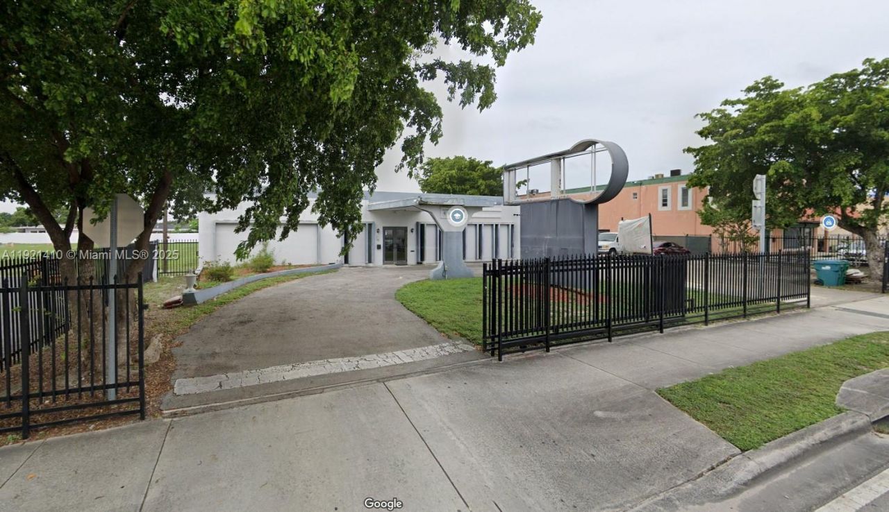 4481 NW 167th St, Miami Gardens, FL 33055 Photo