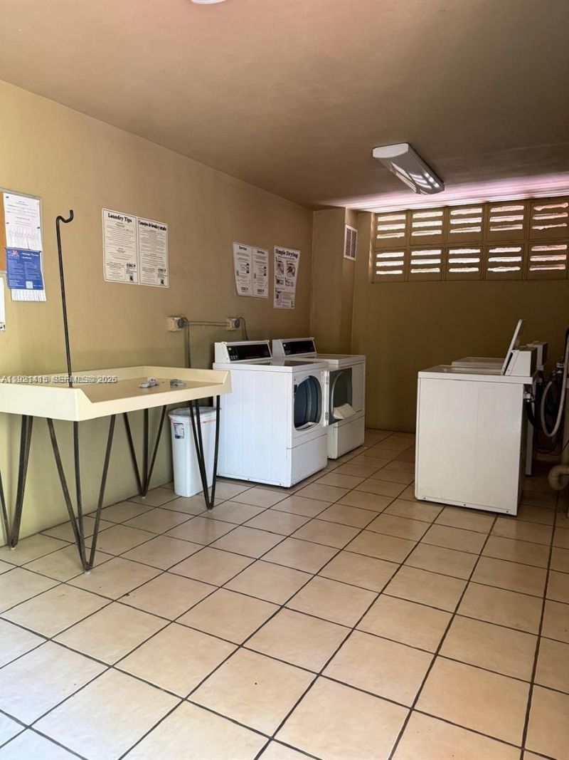 10865 SW 112th Ave, Unit 218, Miami, FL 33176 Photo