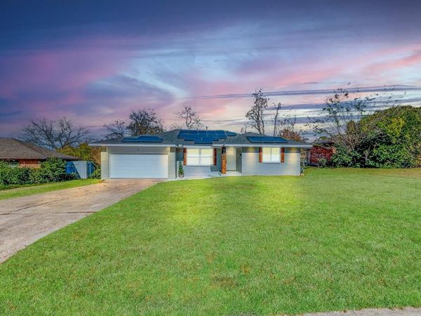 5511 Glen Forest Lane, Dallas, TX 75241