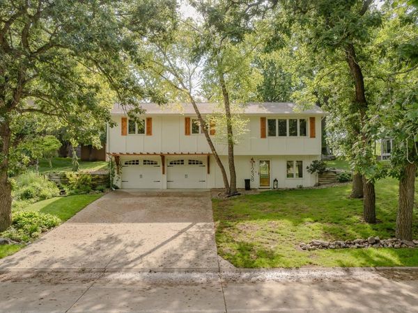 1238 Summer Circle, Okoboji, IA 51355