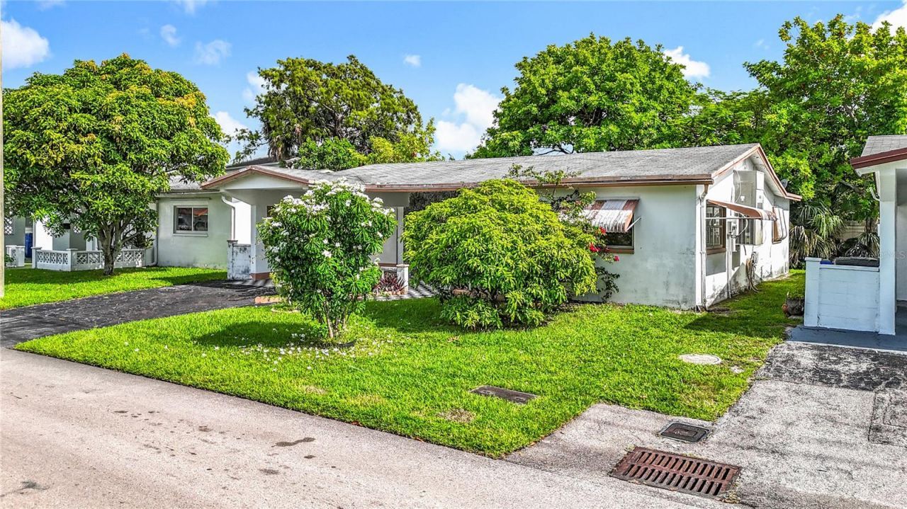 5139 NW 43rd Court, Lauderdale Lakes, FL 33319 Photo