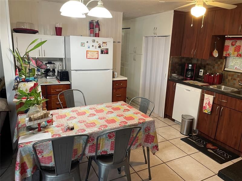 8620 SW 22nd St, Davie, FL 33324 Photo