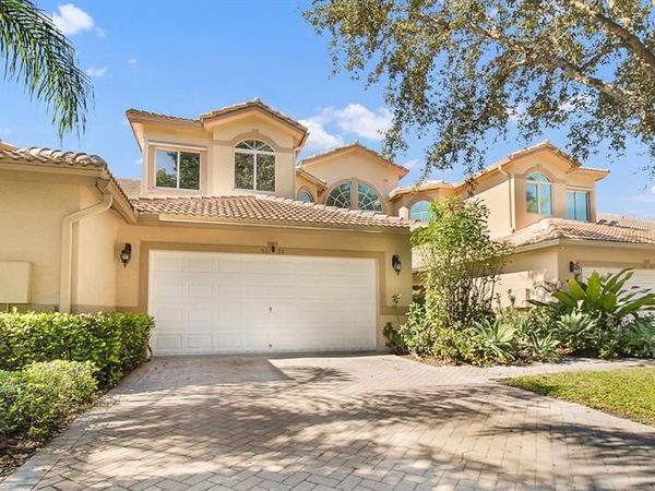 5095 Madison Lakes Circle, Davie, FL 33328