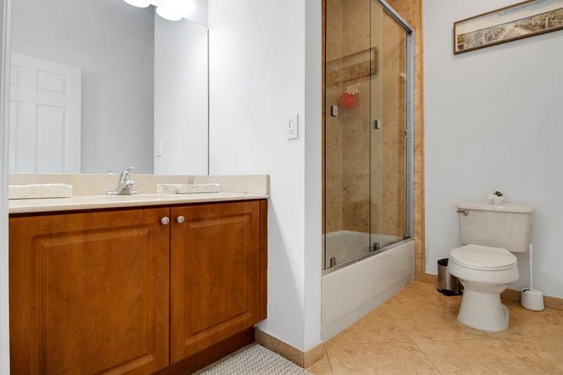 5095 Madison Lakes Circle, Davie, FL 33328 Photo