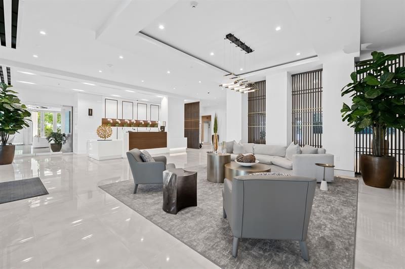 435 Bayshore, Unit 503, Fort Lauderdale, FL 33304 Photo