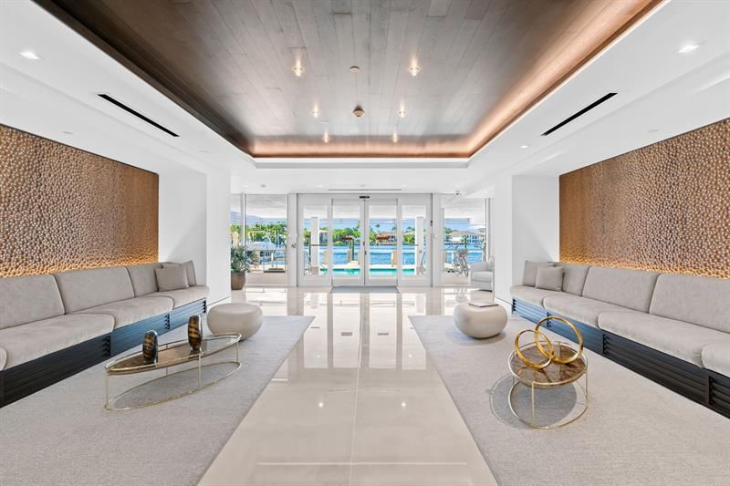 435 Bayshore, Unit 503, Fort Lauderdale, FL 33304 Photo