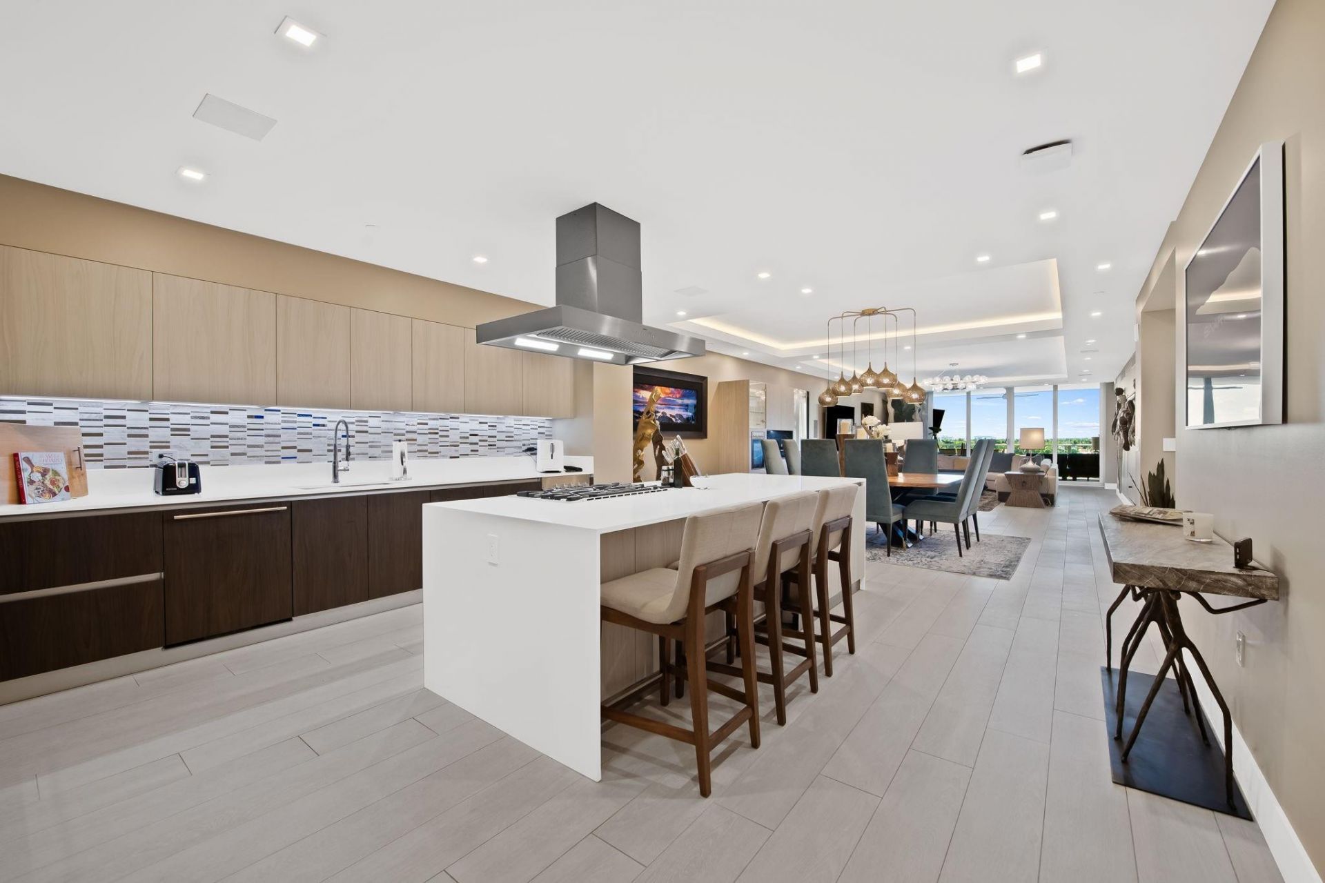 435 Bayshore, Unit 503, Fort Lauderdale, FL 33304 Photo