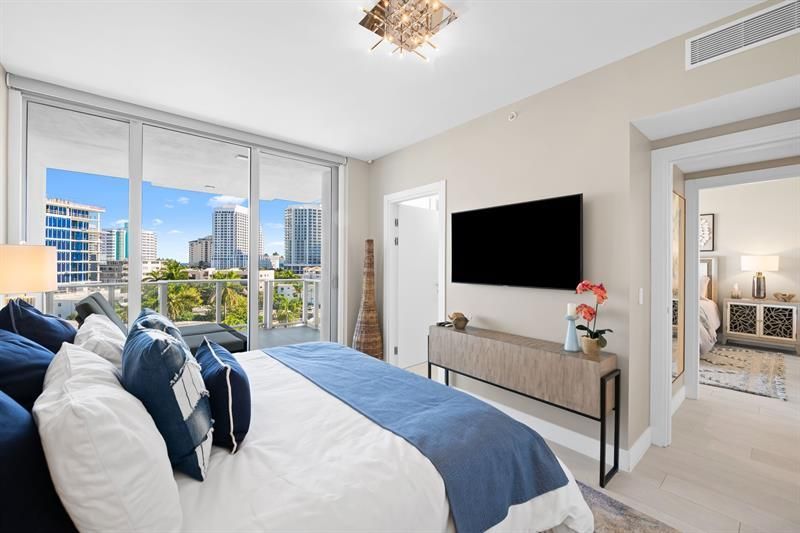 435 Bayshore, Unit 503, Fort Lauderdale, FL 33304 Photo