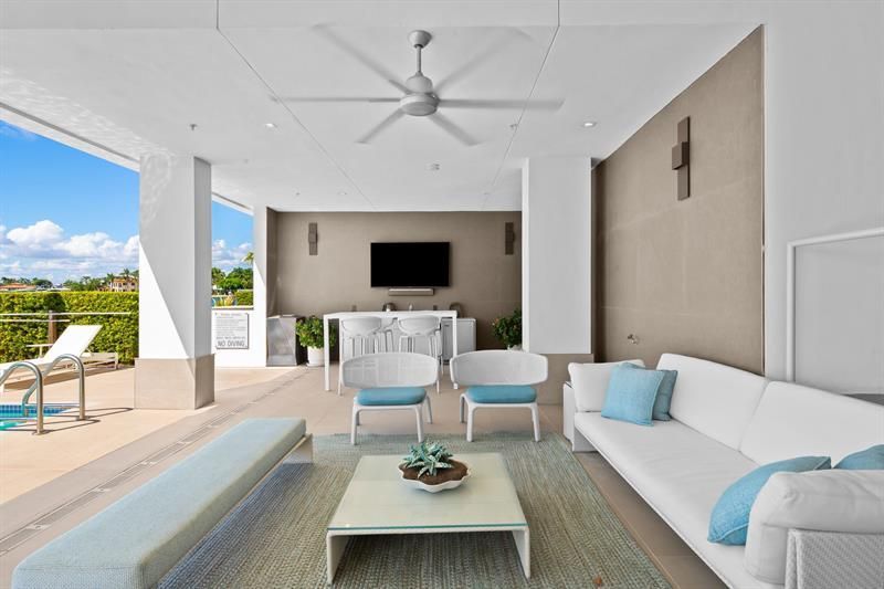 435 Bayshore, Unit 503, Fort Lauderdale, FL 33304 Photo