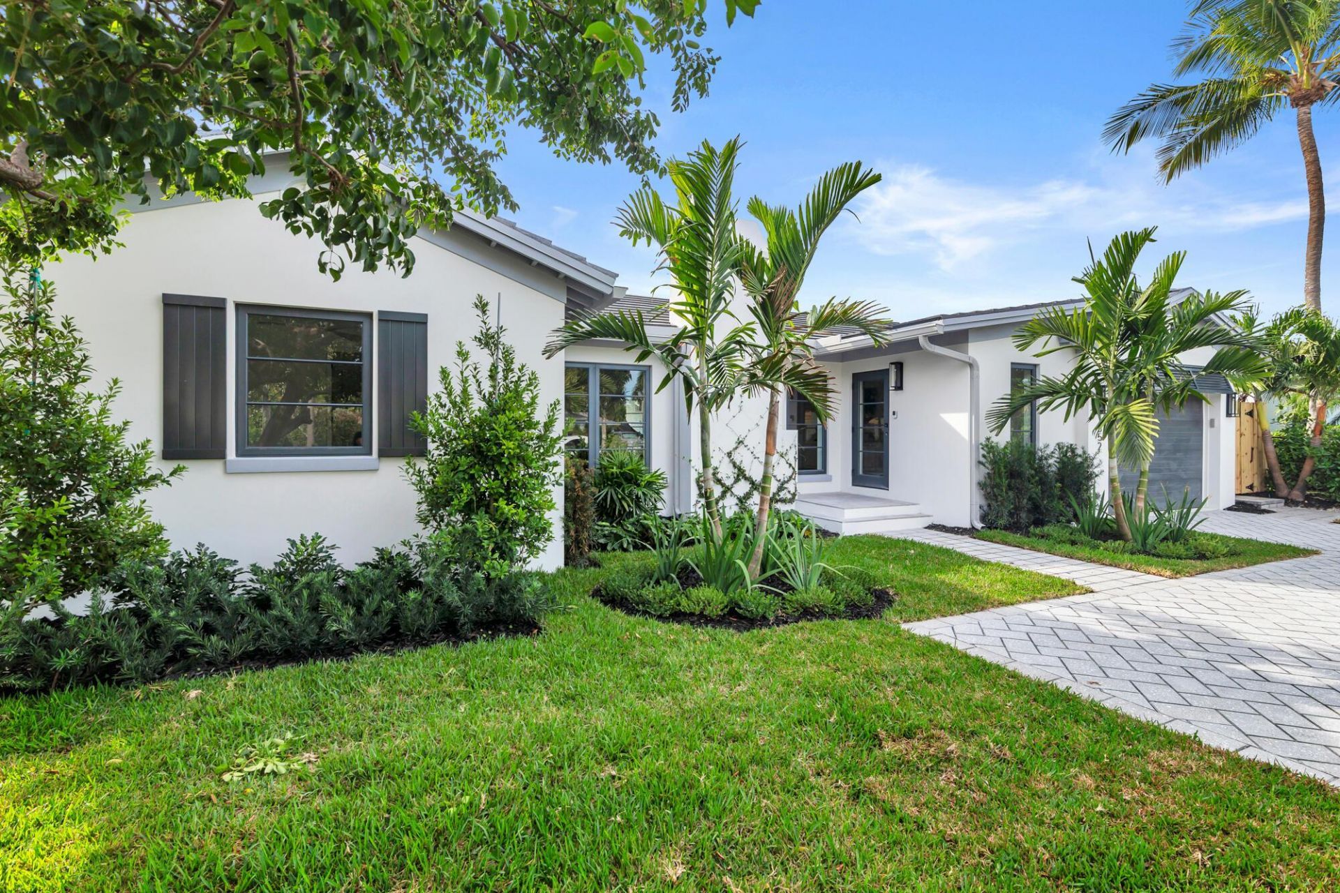 352 Palmetto Street, West Palm Beach, FL 33405 Photo