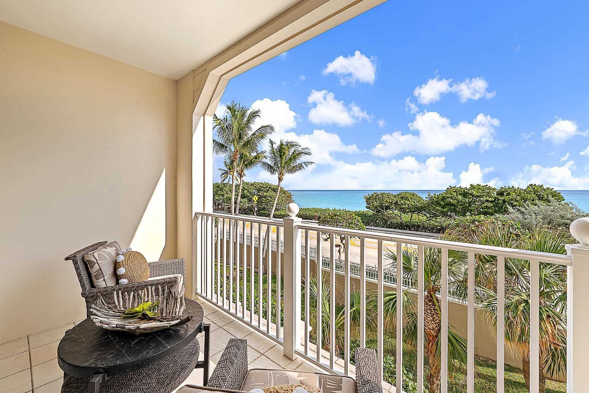 221 Ocean Grande Boulevard, Unit 407, Jupiter, FL 33477 Photo