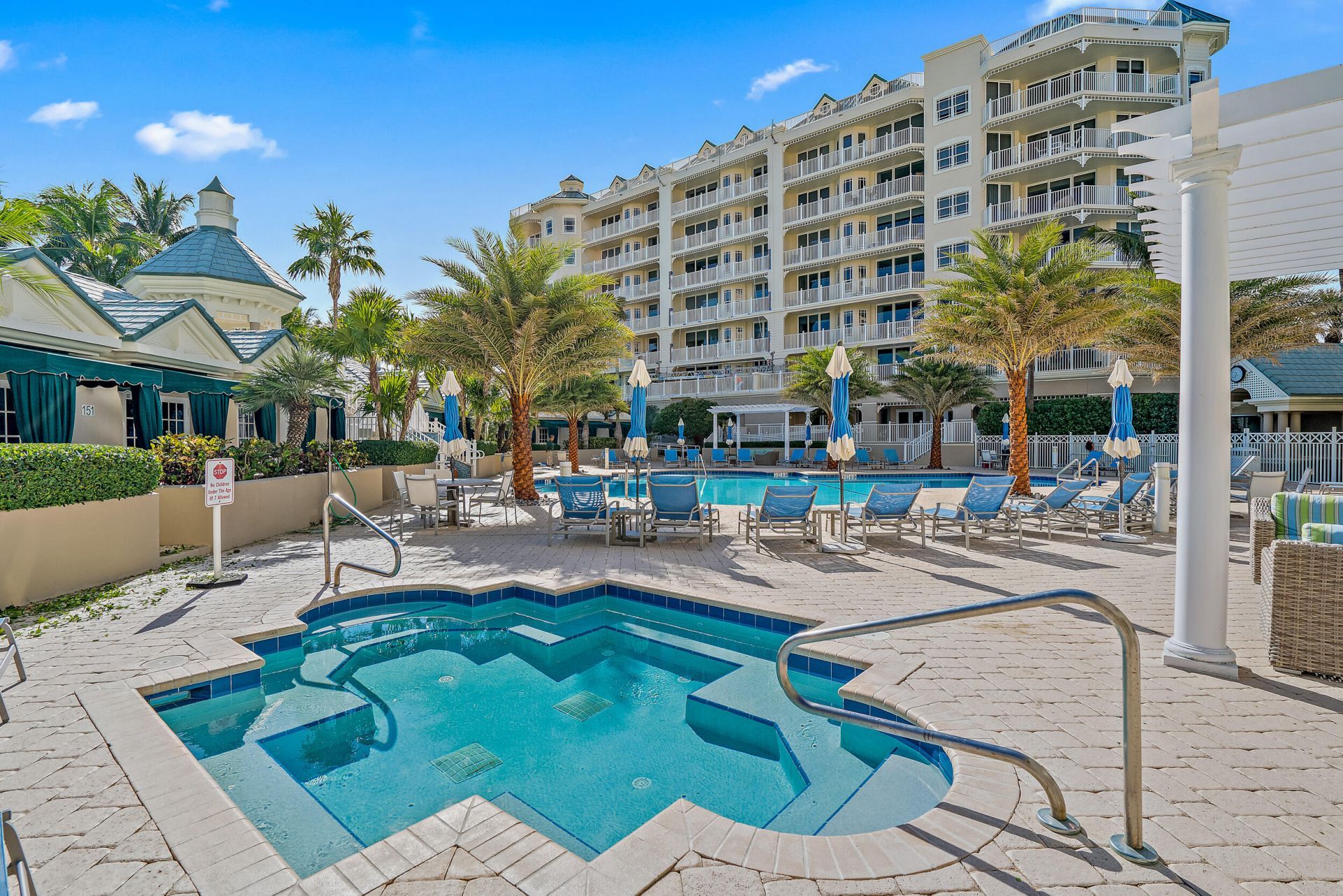 221 Ocean Grande Boulevard, Unit 407, Jupiter, FL 33477 Photo