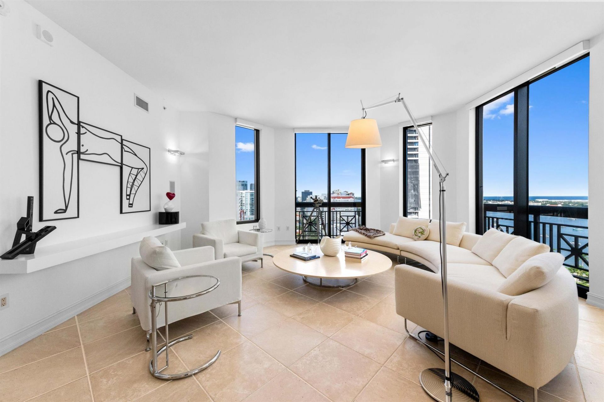 701 S Olive Avenue, Unit 1419, West Palm Beach, FL 33401 Photo